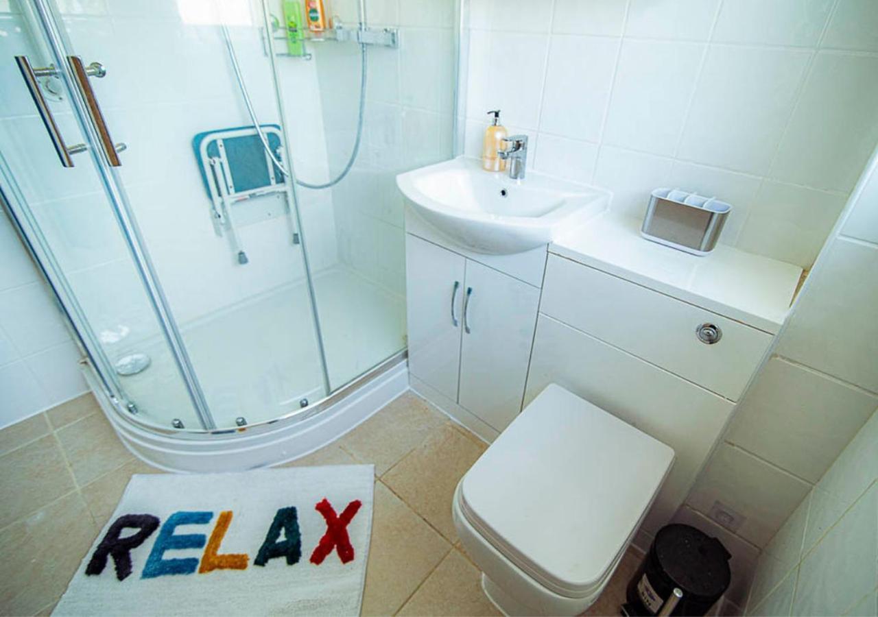 Seacroft At Botany Bay Sleeps 6-8 Holiday home *